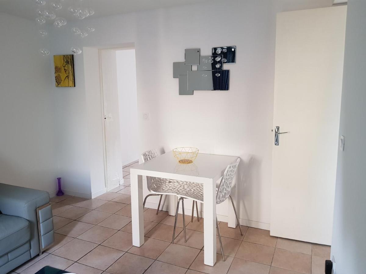 Jolie Appartement Moderne A Roanne Luaran gambar